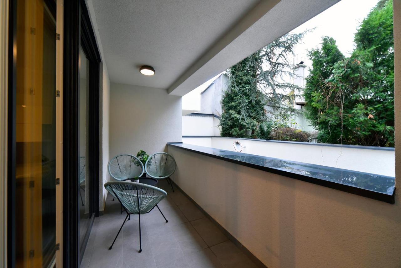 Ophelia Apartment With Parking Zagreb Eksteriør billede